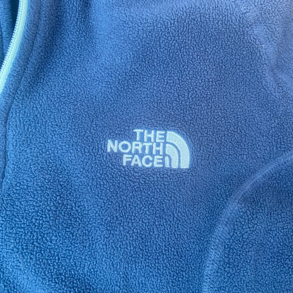The North Face Fleece Quarter-Zip - Picture 4 of 7